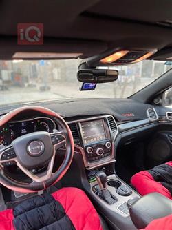 جیپ گراند شیرۆکی